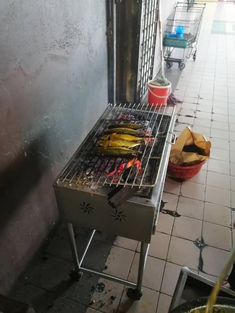 Hotel Rim Global Pj21 Kampong Baharu Sungai Way Esterno foto