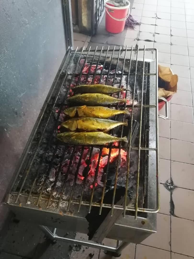 Hotel Rim Global Pj21 Kampong Baharu Sungai Way Esterno foto